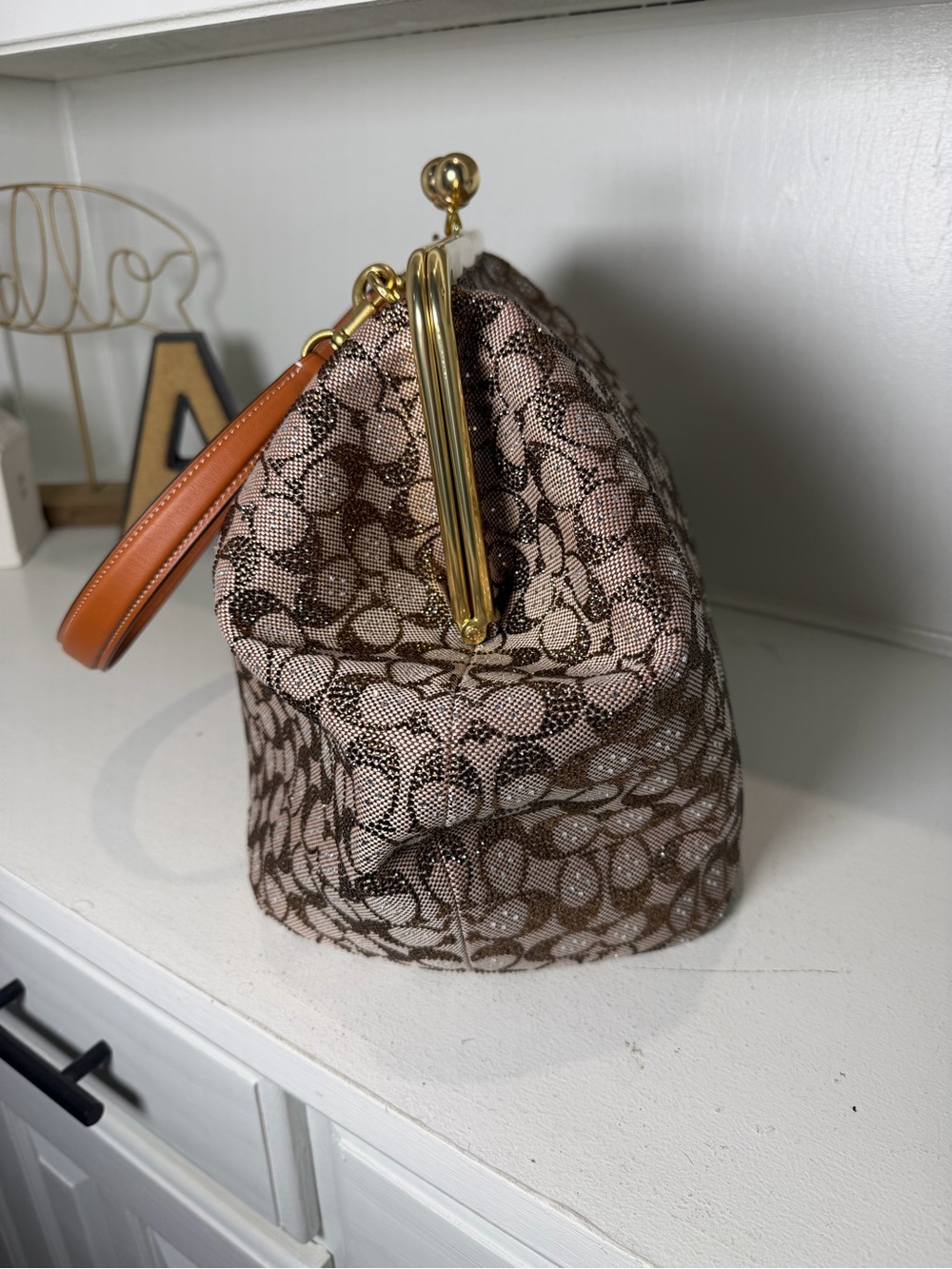 Coach NWT Signature Jacquard Large Kisslock Frame Shoulder Bag Purse CCE08 - Picture 7 of 12